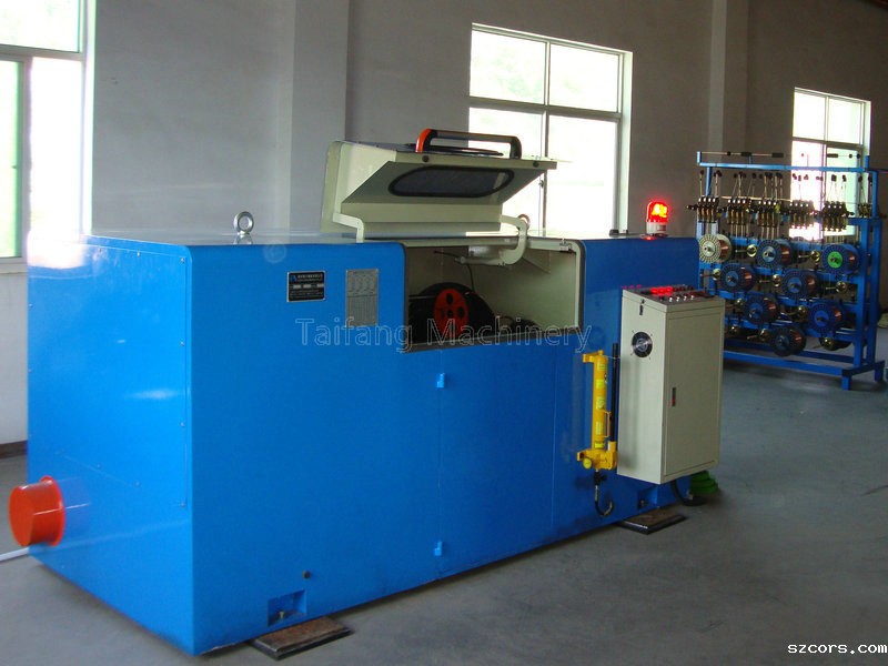 穿电缆用的金属软管